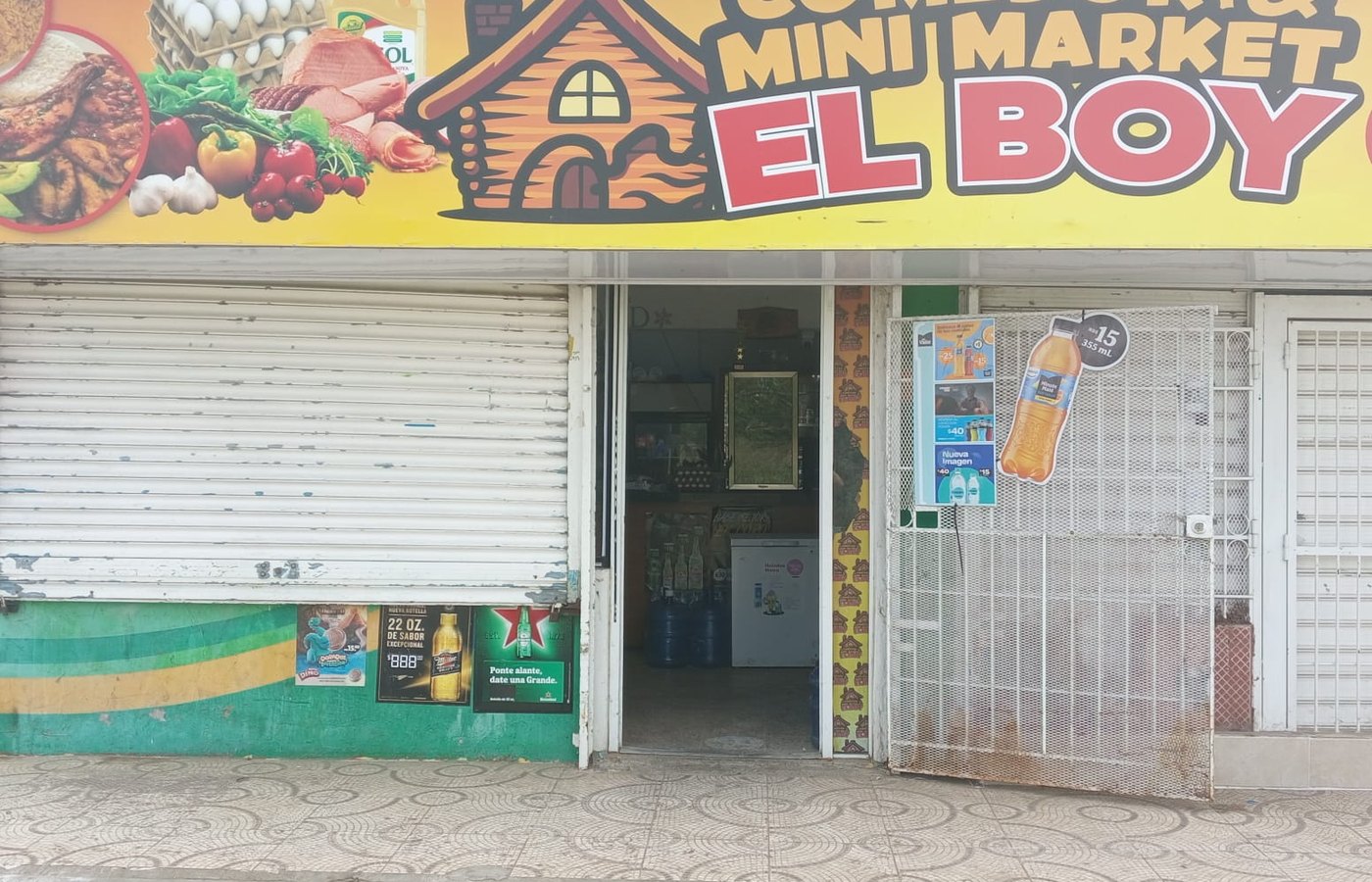 Fachada de Cafetería y Comedor El Boy en Santiago